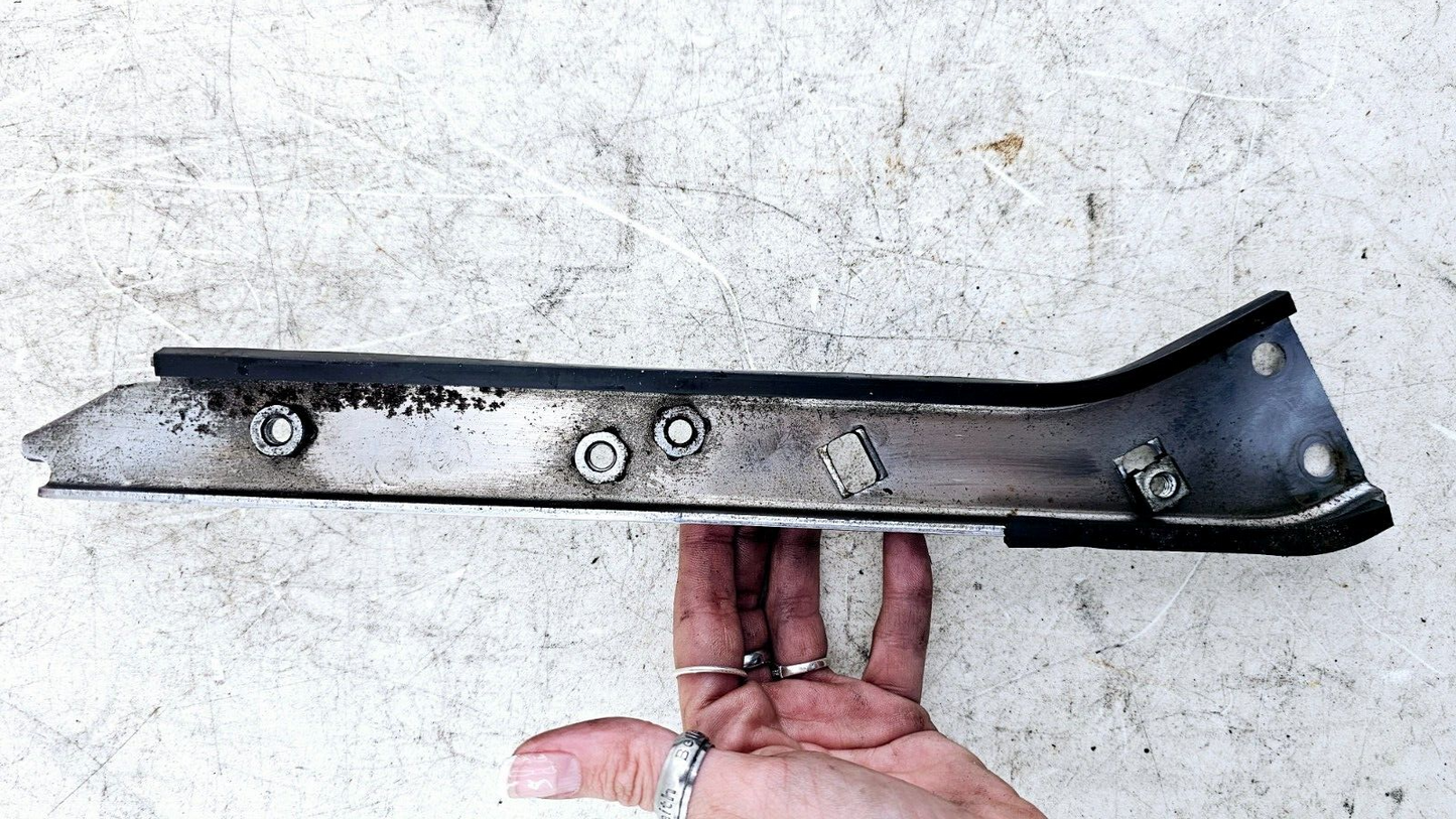 2002 HARLEY ELECTRA GLIDE Saddlebag Mounting Bar Bars Chrome