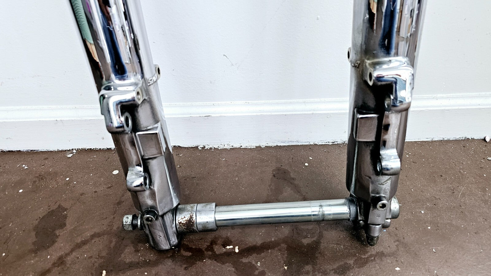 2002 HARLEY ELECTRA GLIDE Chrome Forks Triple Tree Front End Chrome Lowers