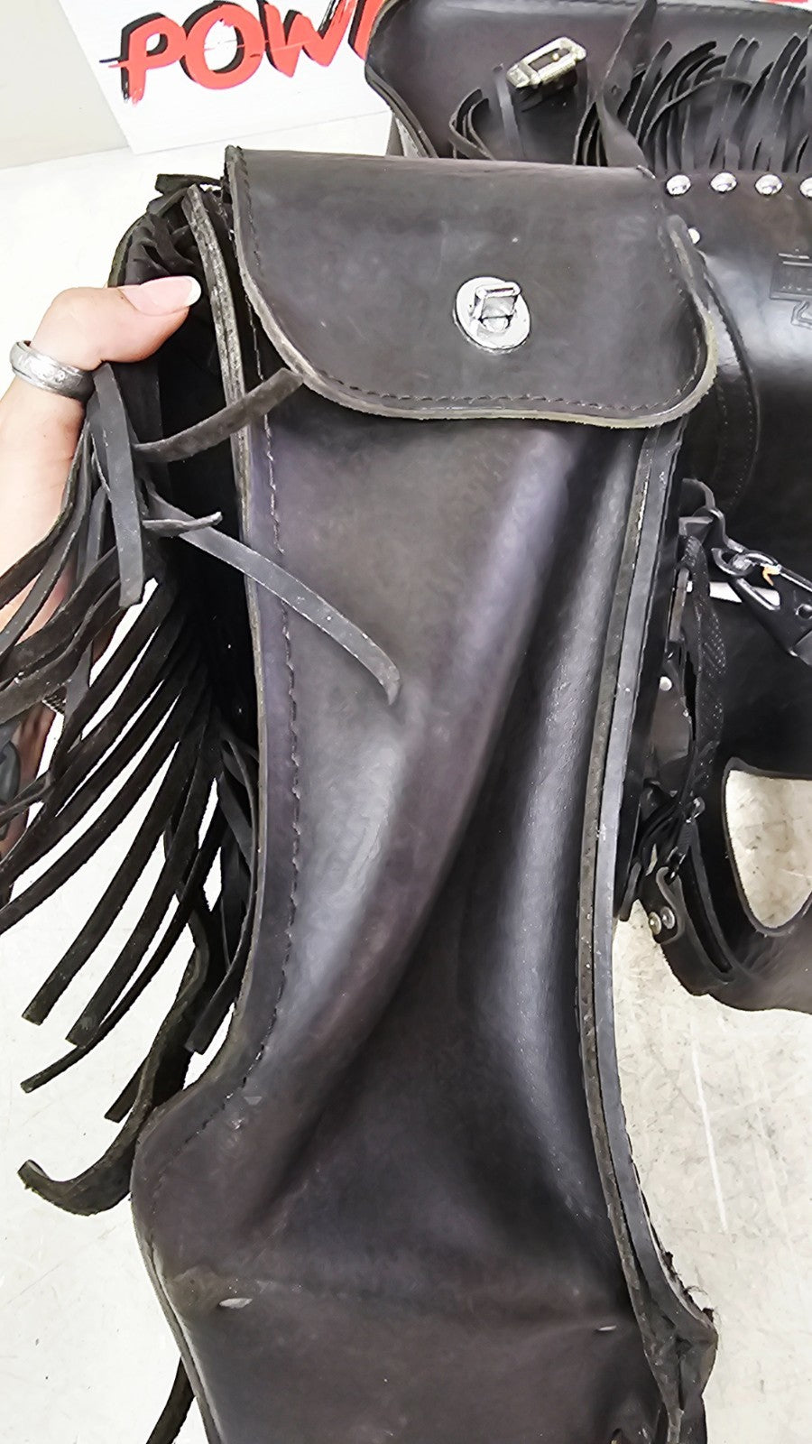 1997 HARLEY DYNA OEM HD Leather Saddlebag & Support Arm Bars Turn Signal Light