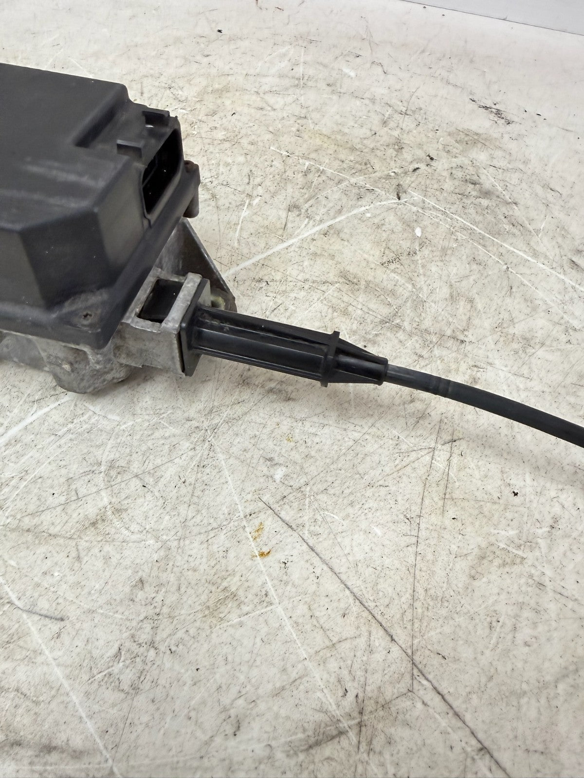 1995 HARLEY FLH ELECTRA GLIDE OEM Cruise Control Actuator & Cable 70955-95
