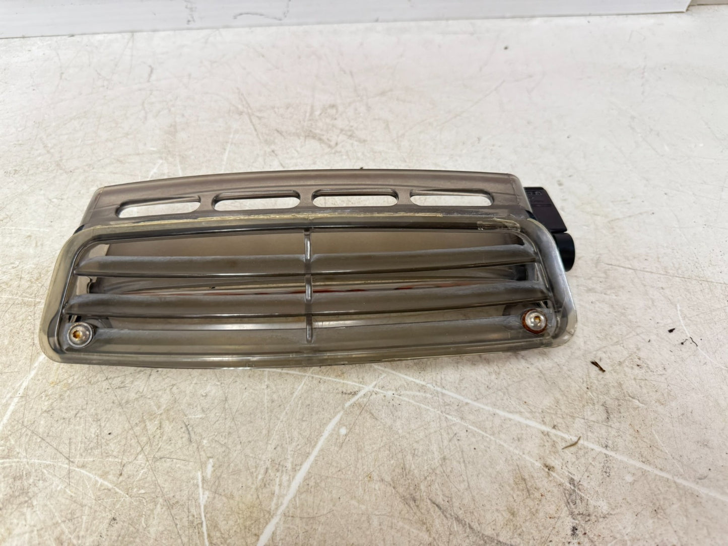 2002 Honda Goldwing GL1800 Windshield Windscreen Air Vent