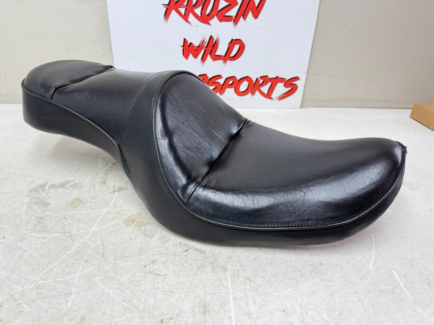 2003 HARLEY DYNA WIDE GLIDE Front Driver Passenger Seat Saddle NO RIPS HOLES