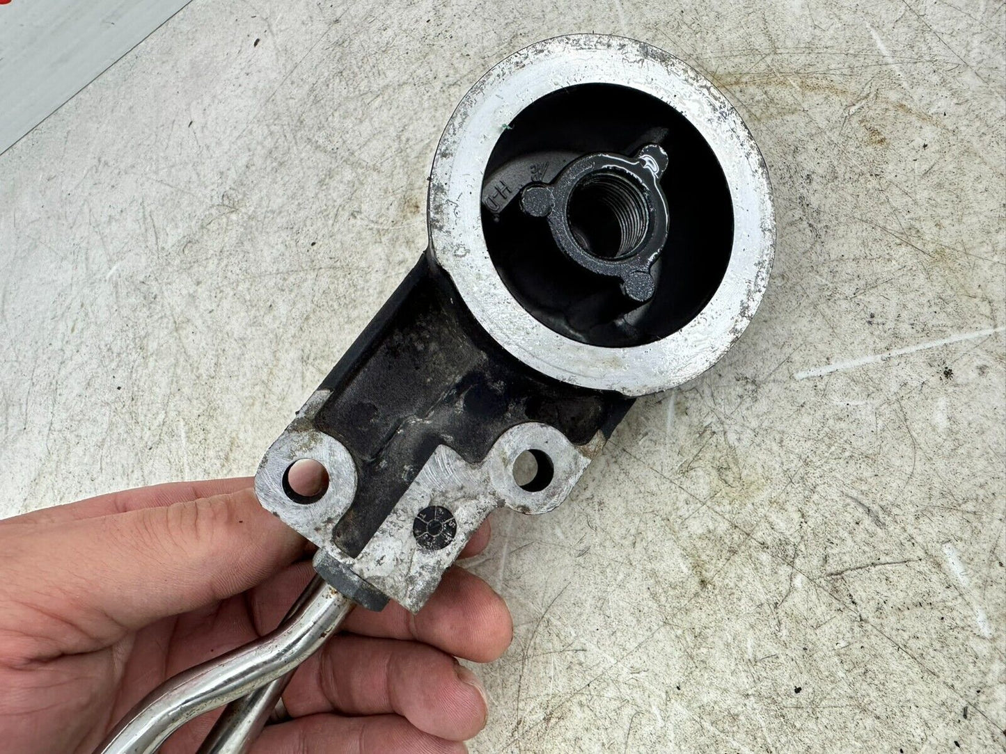 1997 HARLEY DYNA OEM HD Oil Filter Housing Mount + Hoses