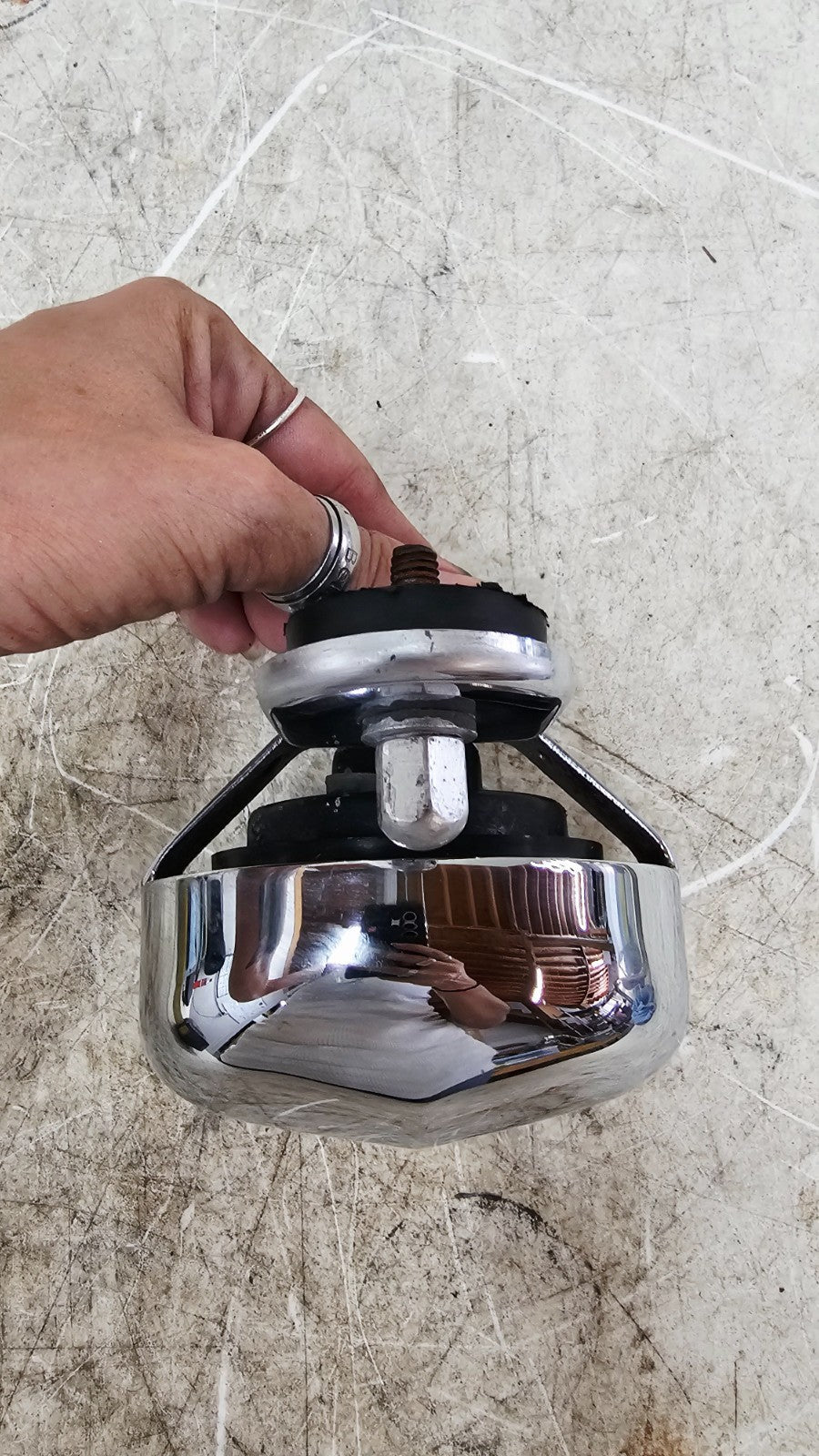 2000 Harley Davidson Sportster Horn + Chromer Cover