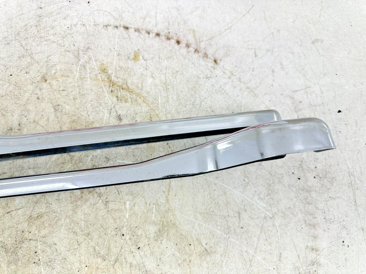 1997 HARLEY DYNA OEM HD Rear Fender Frame Strut Arm Bars