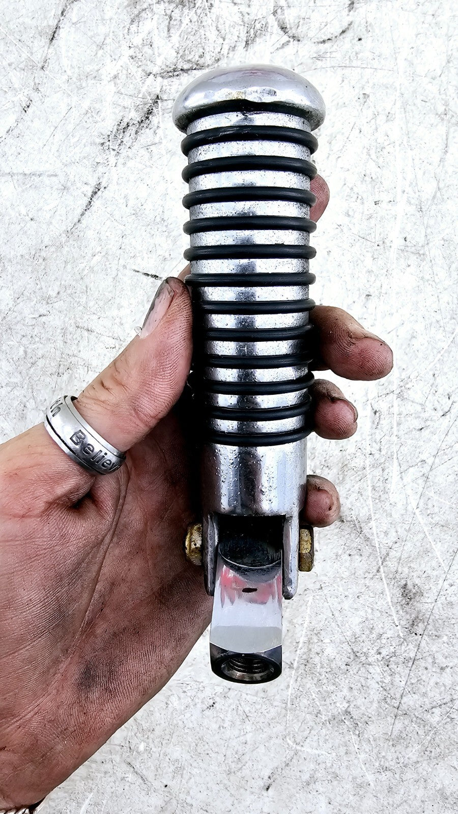 2000 Harley Davidson Sportster Highway Crash Bar Ribbed Footrest Bracket Chrome