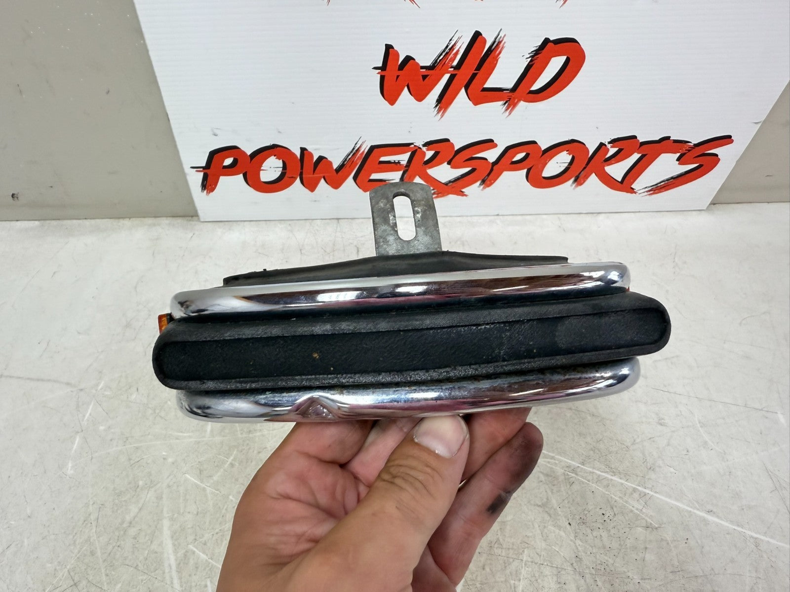 2003 HARLEY ELECTRA GLIDE Front Fender Bumper Trim Rail Guard w/ Reflector