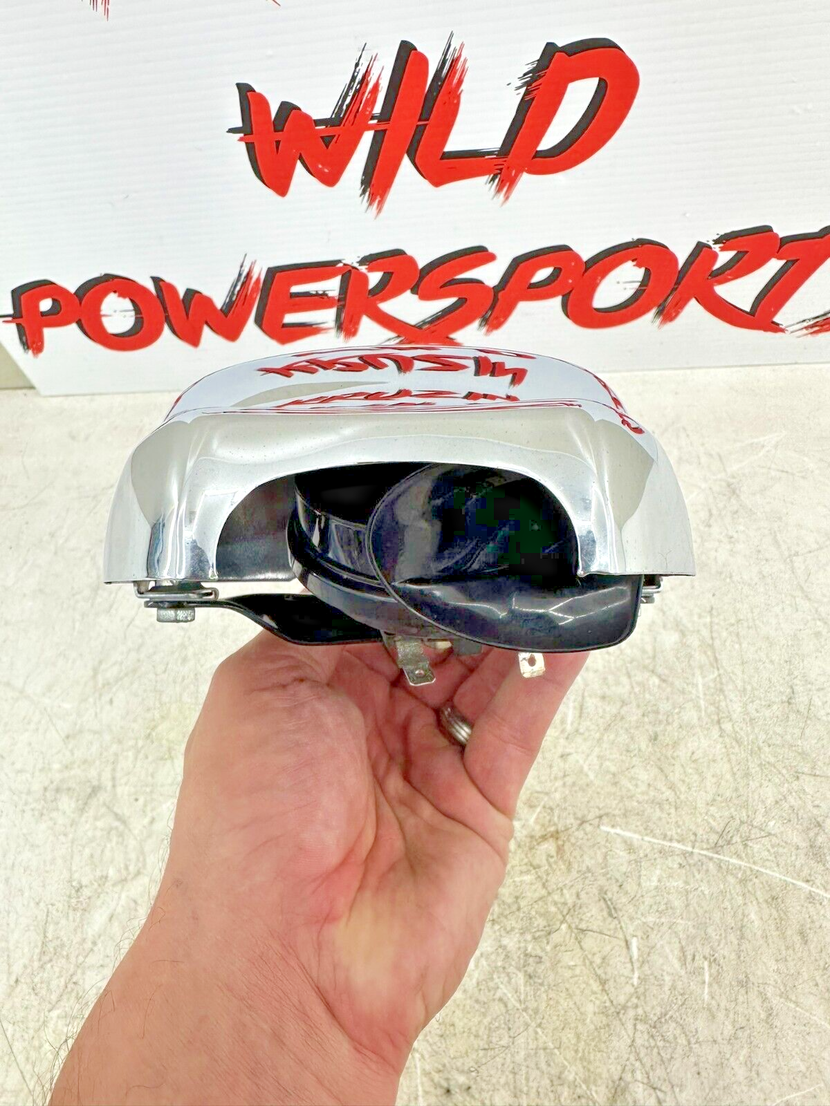 2003 Harley Davidson V Rod VRSCA Horn + Chrome Cover + Mounting Bracket