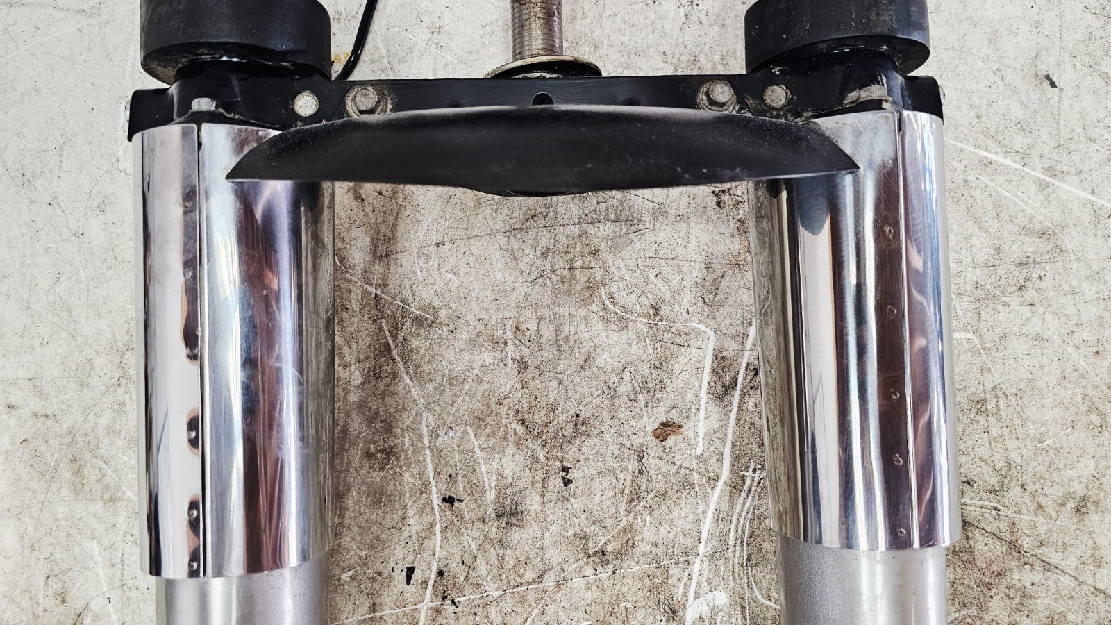 1996 HARLEY FLH ELECTRA GLIDE OEM HD Forks Front End Suspension Triple Tree Axle