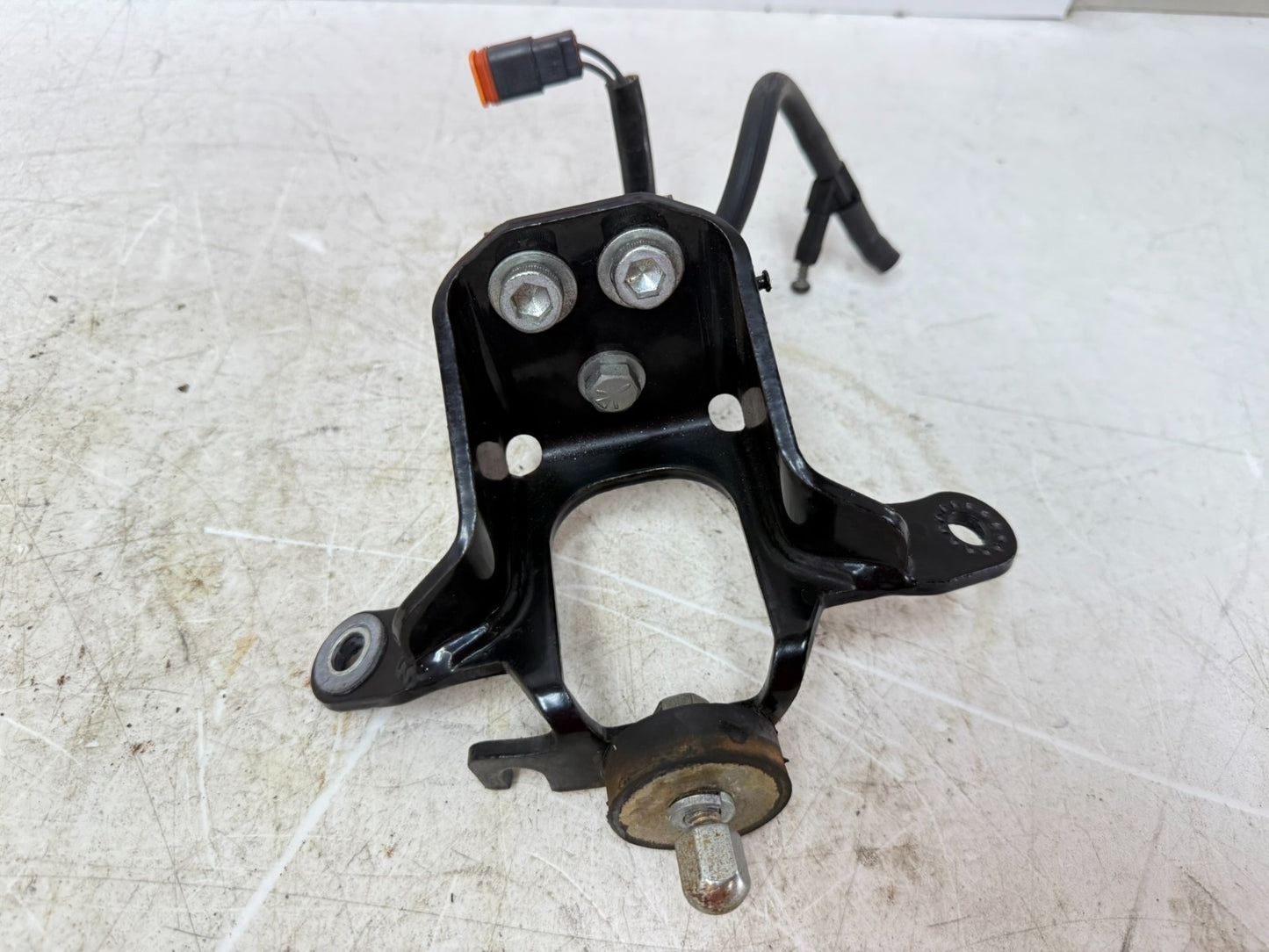 2003 Harley Davidson Sportster Engine Motor Mount Horn Bracket