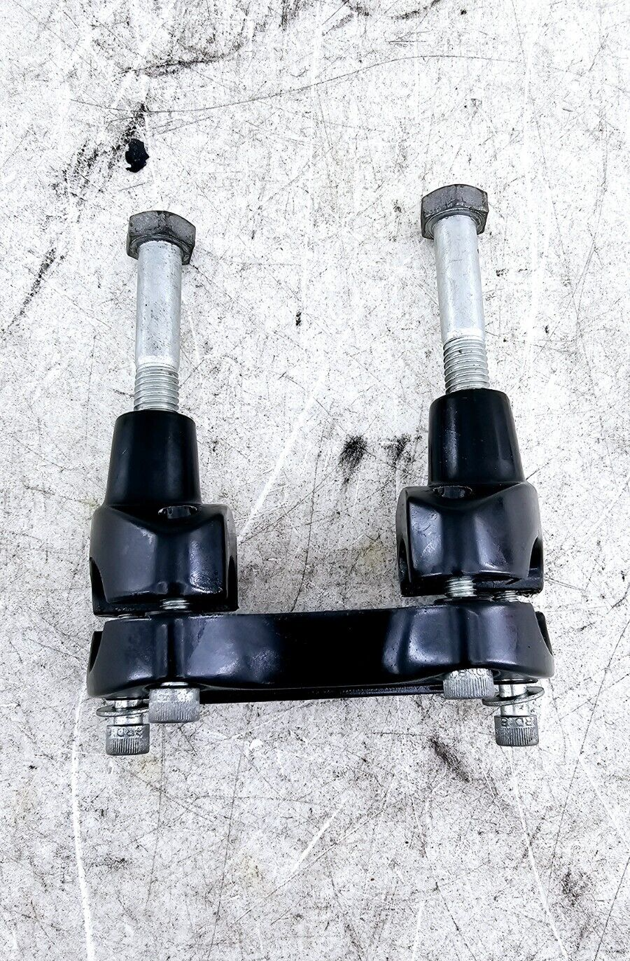 2000 Harley Davidson Sportster Handlebar Bar Clamp + Riser