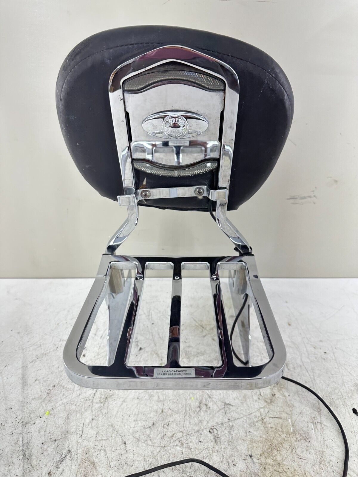 2003 HARLEY DAVIDSON SOFTAIL Passenger Backrest Sissy Bar w/ Pad & Luggage Rack