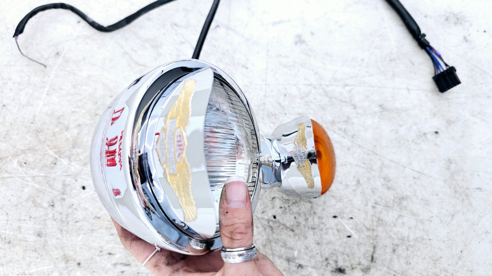 1998 HARLEY FLH ELECTRA GLIDE Fog Highway Turn Signal Light Chrome Housing Eagle