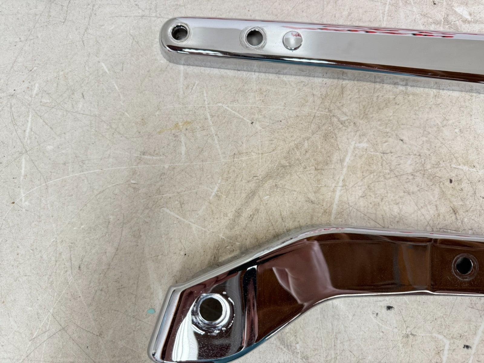 2003 HARLEY DYNA WIDE GLIDE Rear Fender Frame Chrome Strut Arm Bars