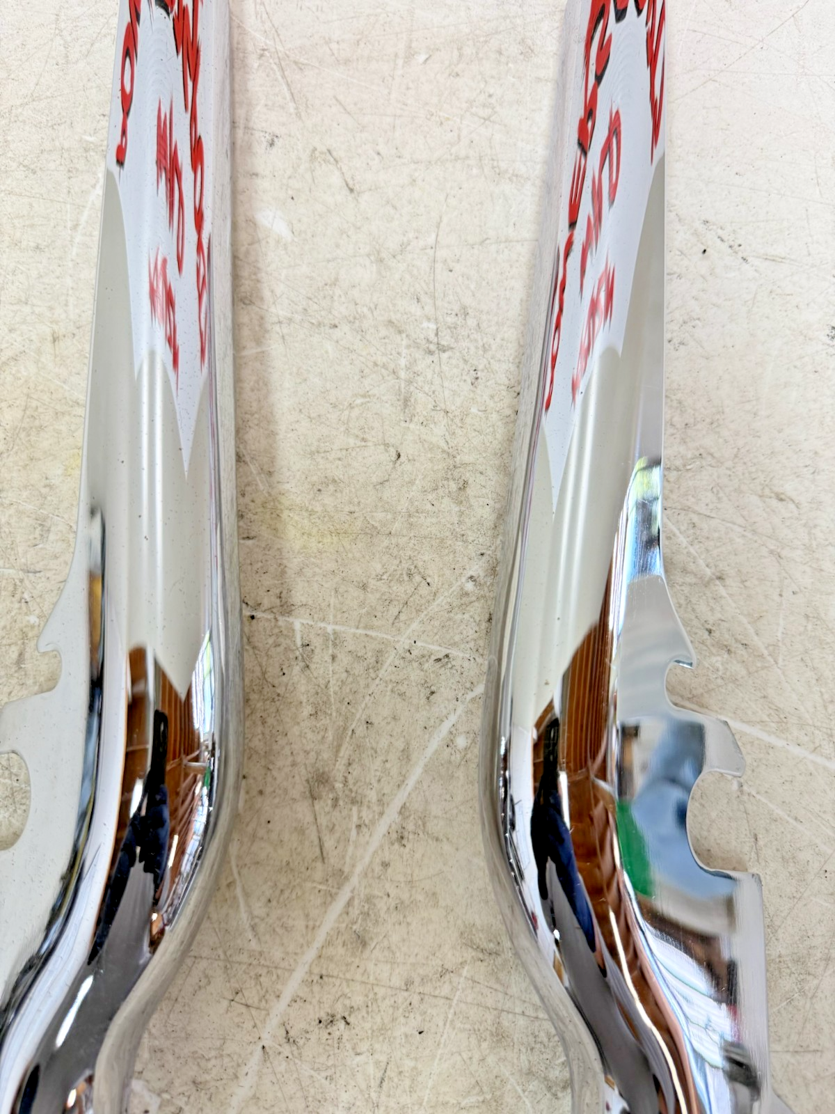 1995 HARLEY FLH ELECTRA GLIDE Rear Fender Frame Strut Arm Chrome Covers
