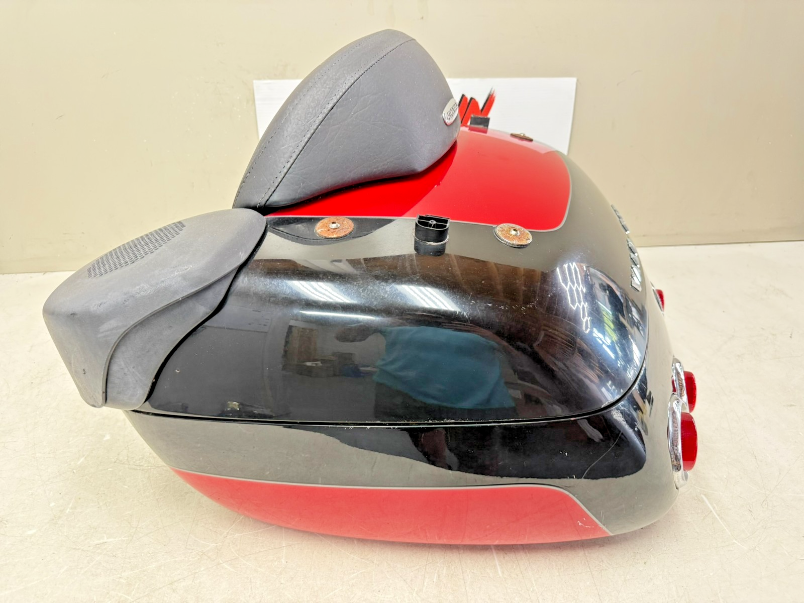 2001 HONDA VALKYRIE INTERSTATE Trunk Luggage Speaker Lid Storage Box W/ key