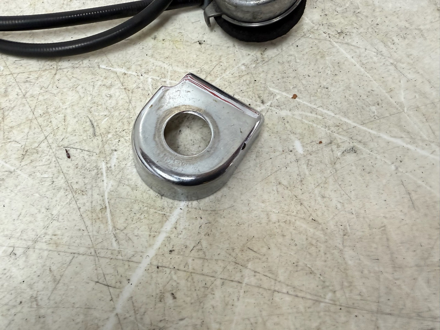 1993 HARLEY DYNA Wide Glide Speedo Speedometer Drive Gear Cable