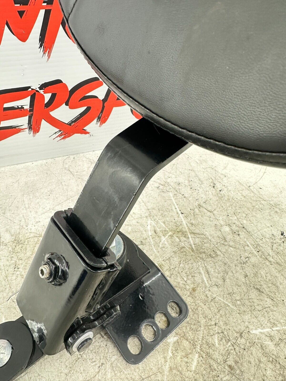 2007 Harley Electra Glide CVO Driver Backrest + Mounting Bracket