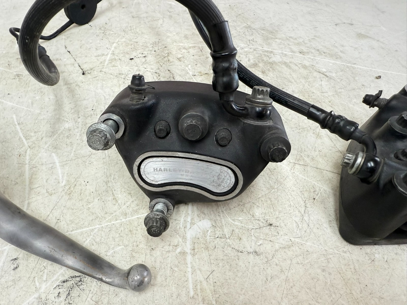 2003 HARLEY ELECTRA GLIDE Front Brake Master Cylinder Dual Caliper Hose