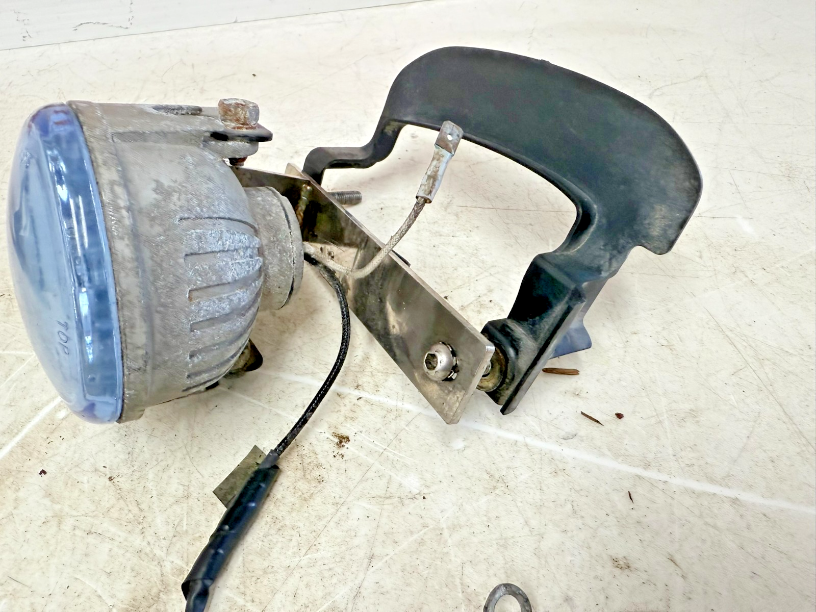 2002 Honda Goldwing GL1800 Fog Light Lamp Right Left Blue Lens w/ Mount Bracket