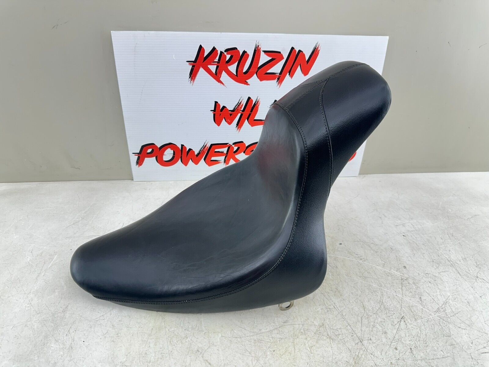 1999 HARLEY SOFTAIL Corbin Solo Seat Saddle