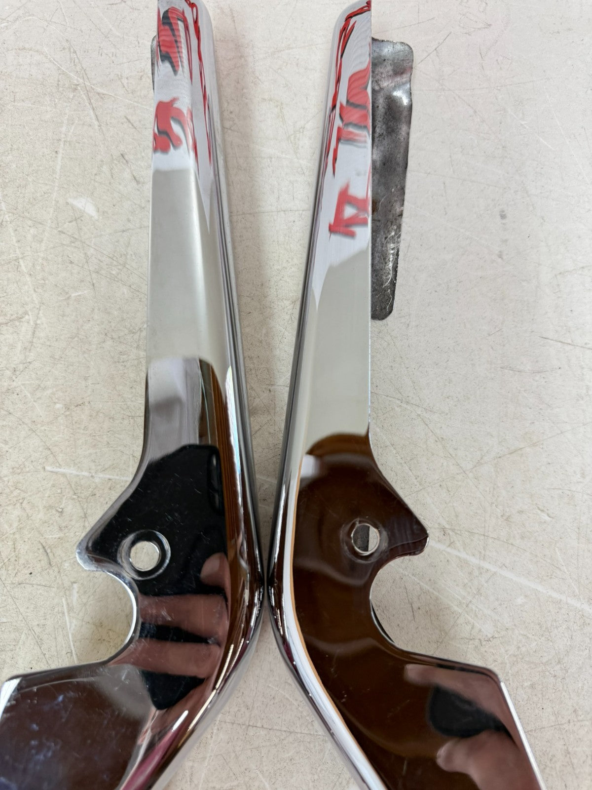 2003 HARLEY ELECTRA GLIDE Chrome Rear Strut Arm Frame Cover