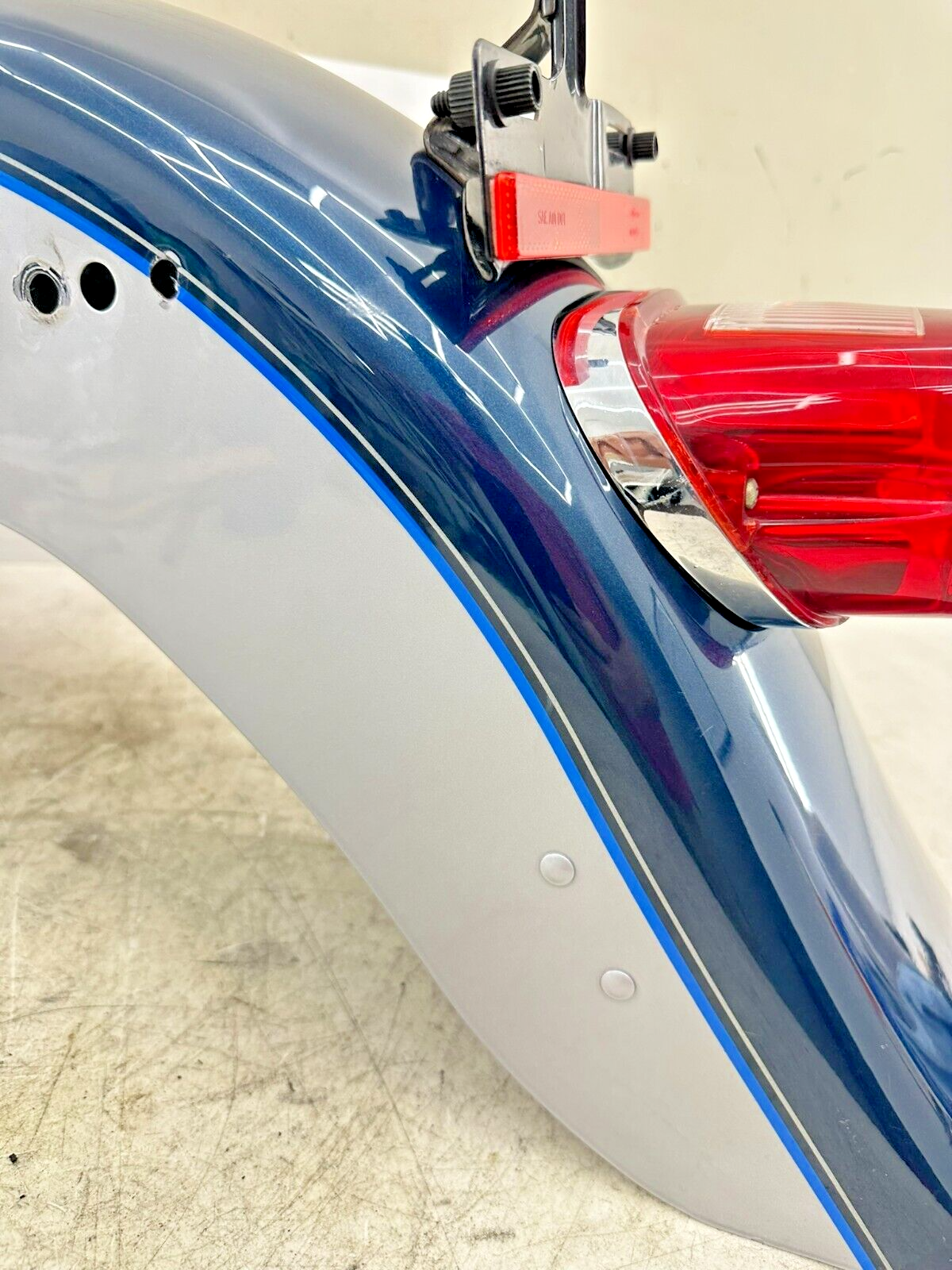 2002 HARLEY SOFTAIL OEM HD Rear Fender + Brake Light