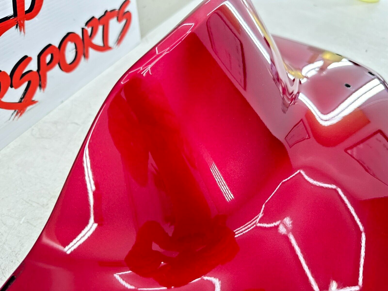 2004 Honda Goldwing GL1800 Rear Upper Top Trunk Lid Cover Fairing Red