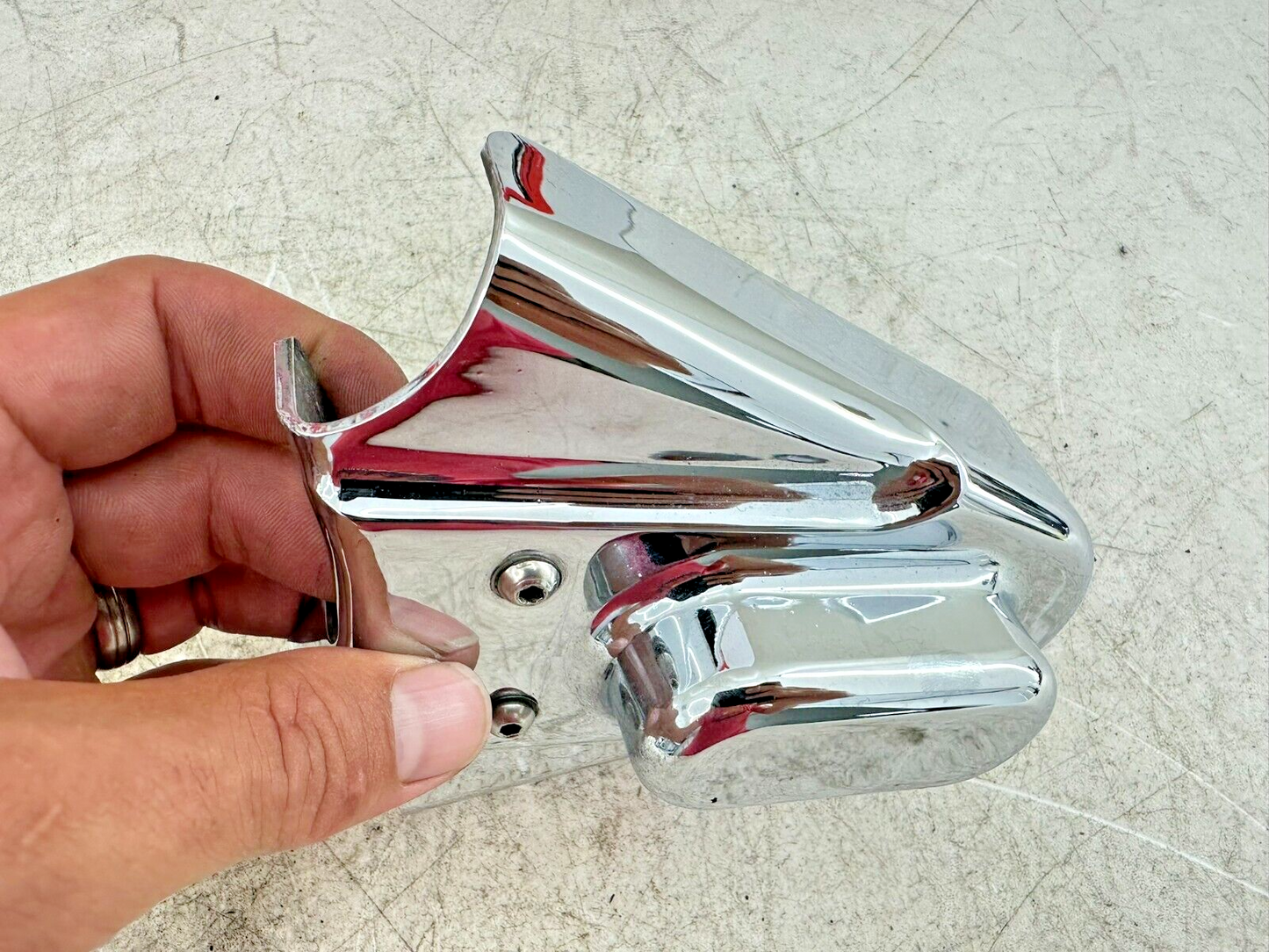 1996 HARLEY DAVIDSON SOFTAIL Kuryakyn Chrome Rear Axle Swingarm Cover