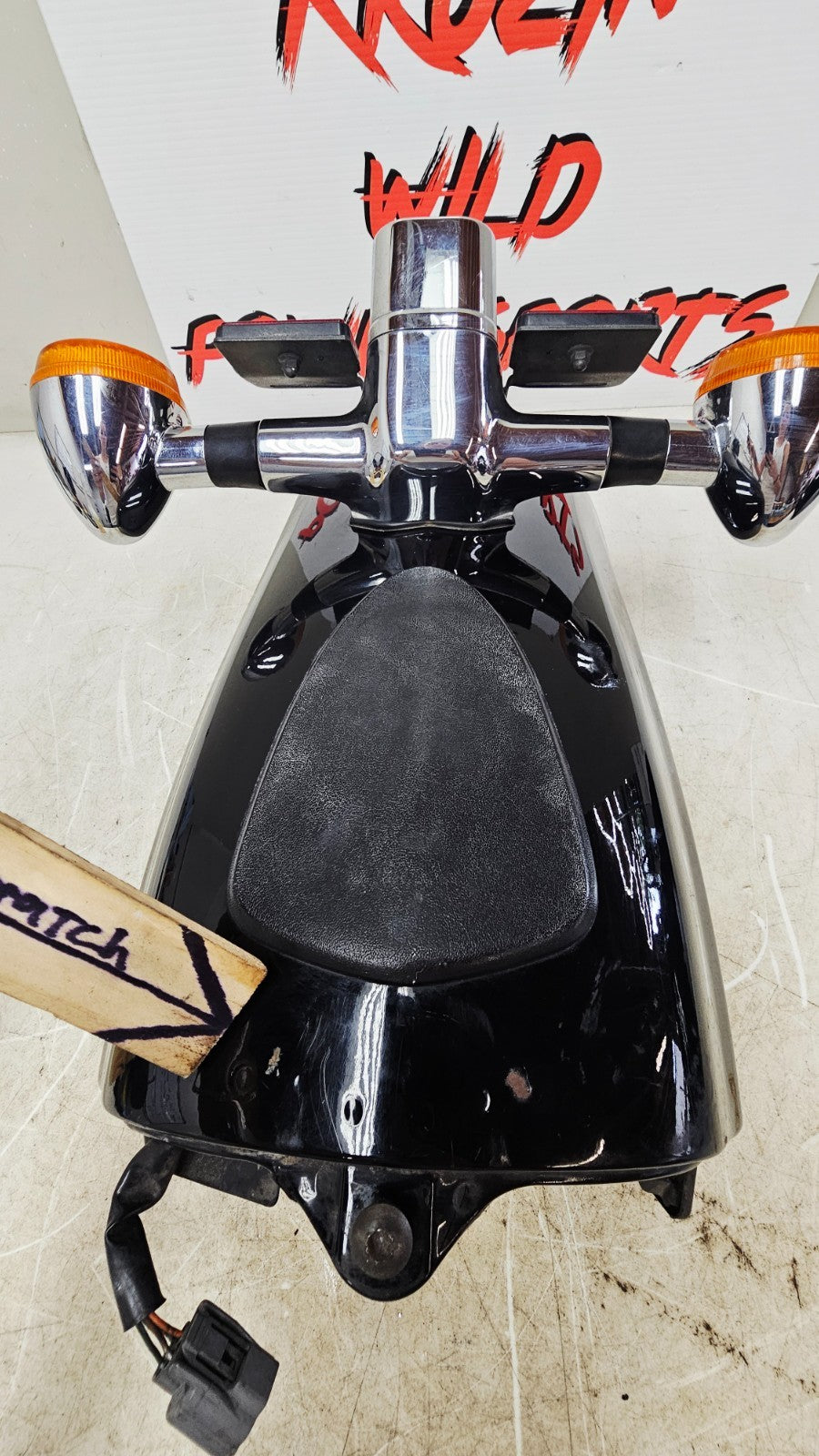 2000 HONDA VALKYRIE INTERSTATE Rear Back Fender Mudguard Turn Signal Light