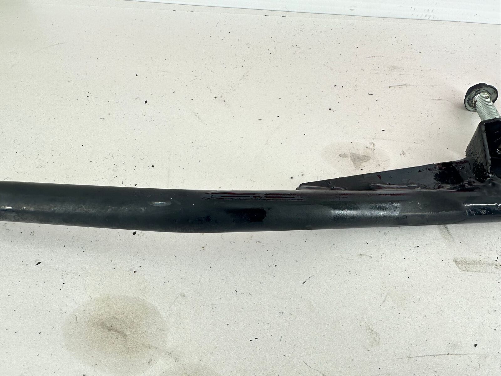 2003 Harley Davidson Sportster Rear Exhaust Muffler Support Arm Bar Hanger