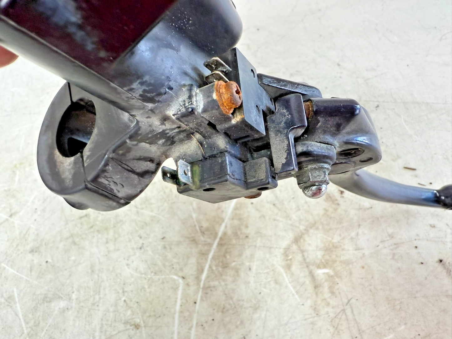 2002 Honda Goldwing GL1800 Front Brake Master Cylinder + Handle Lever