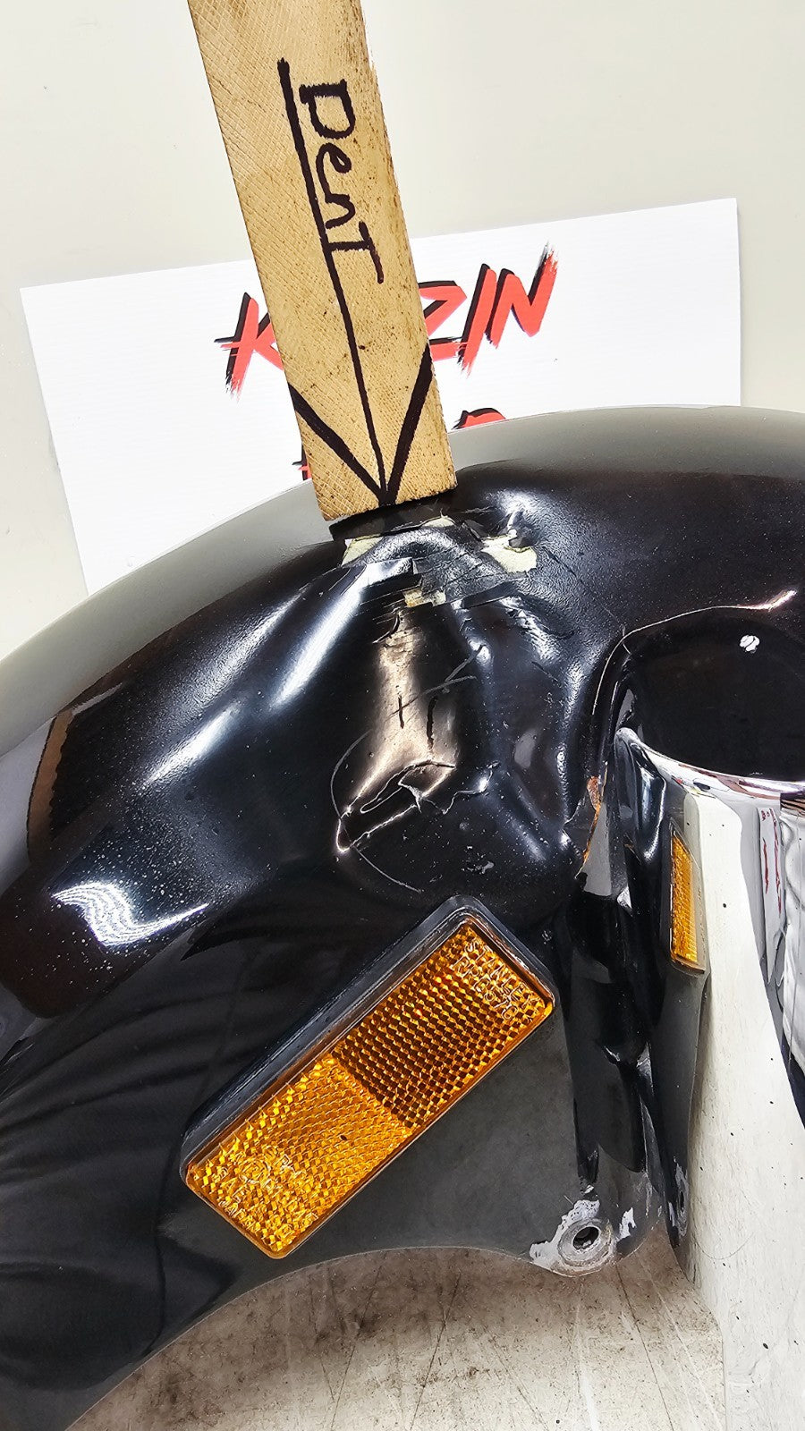 2000 HONDA VALKYRIE INTERSTATE Front Wheel Fender w/ Chrome Trim Tip Black