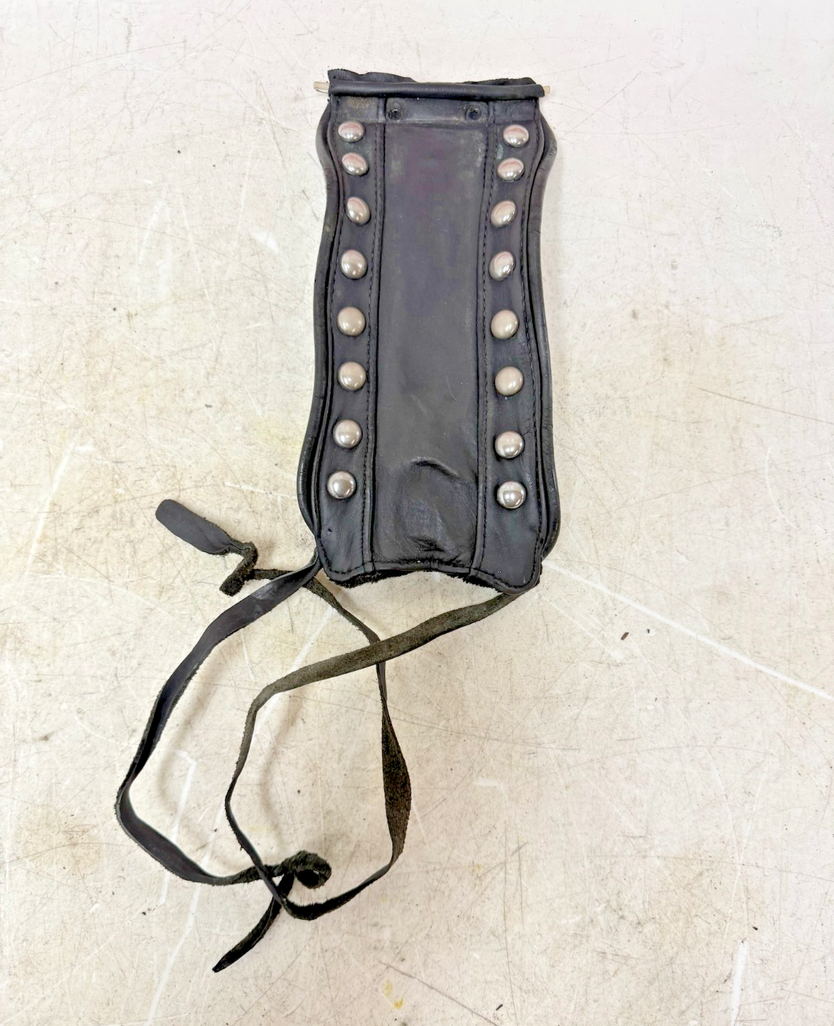 1993 HARLEY DYNA Wide Glide Gas Fuel Tank Dash Studded Leather Bib Cover