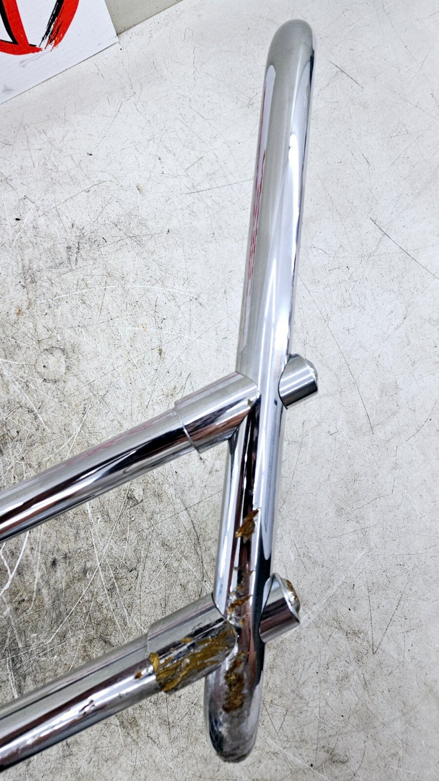 1994 HARLEY FLH ELECTRA GLIDE Chrome Right Saddlebag Bumper Guard Muffler Hanger