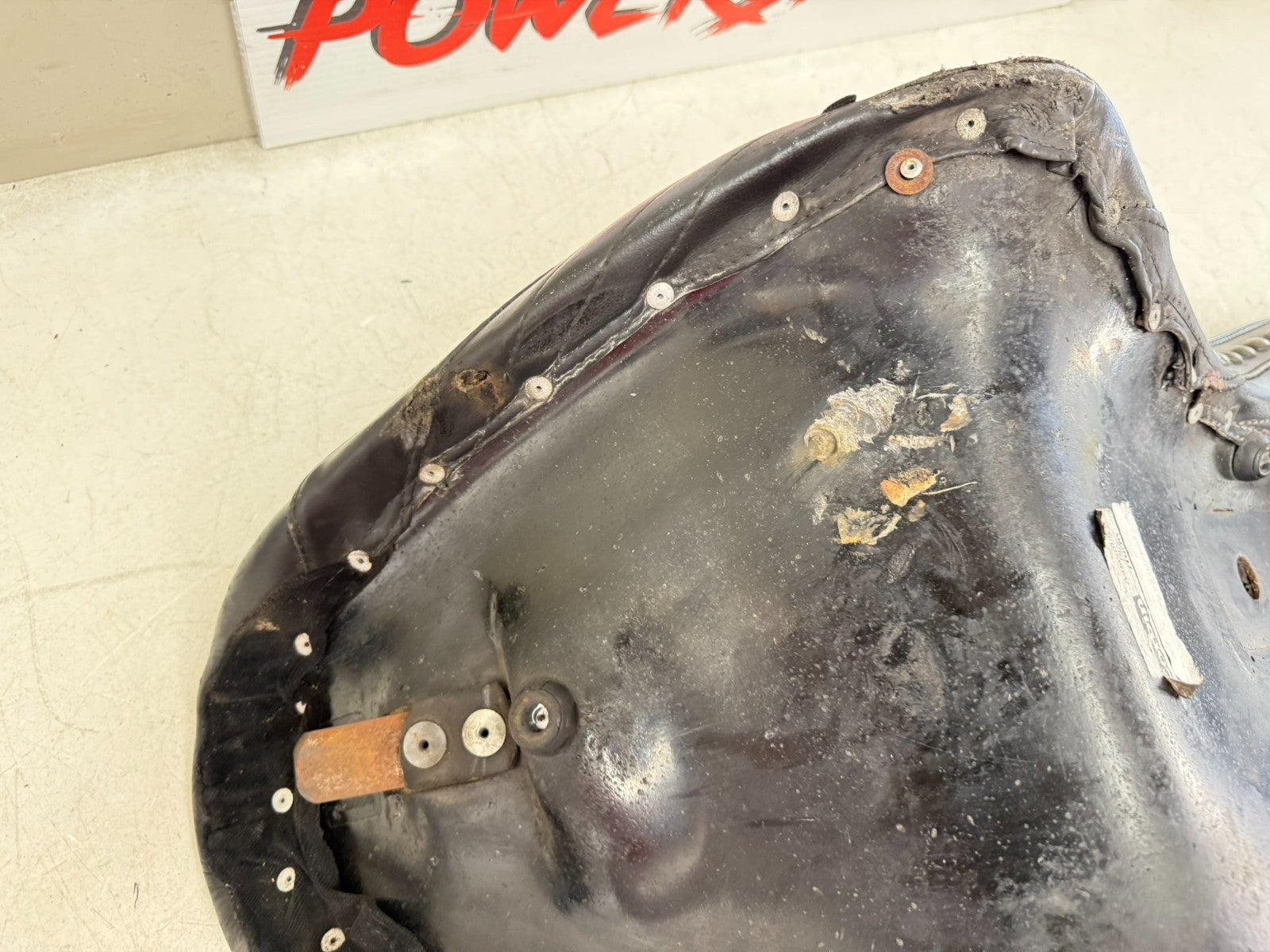 1997 HARLEY DAVIDSON SOFTAIL Corbin Driver Passenger Seat Studded