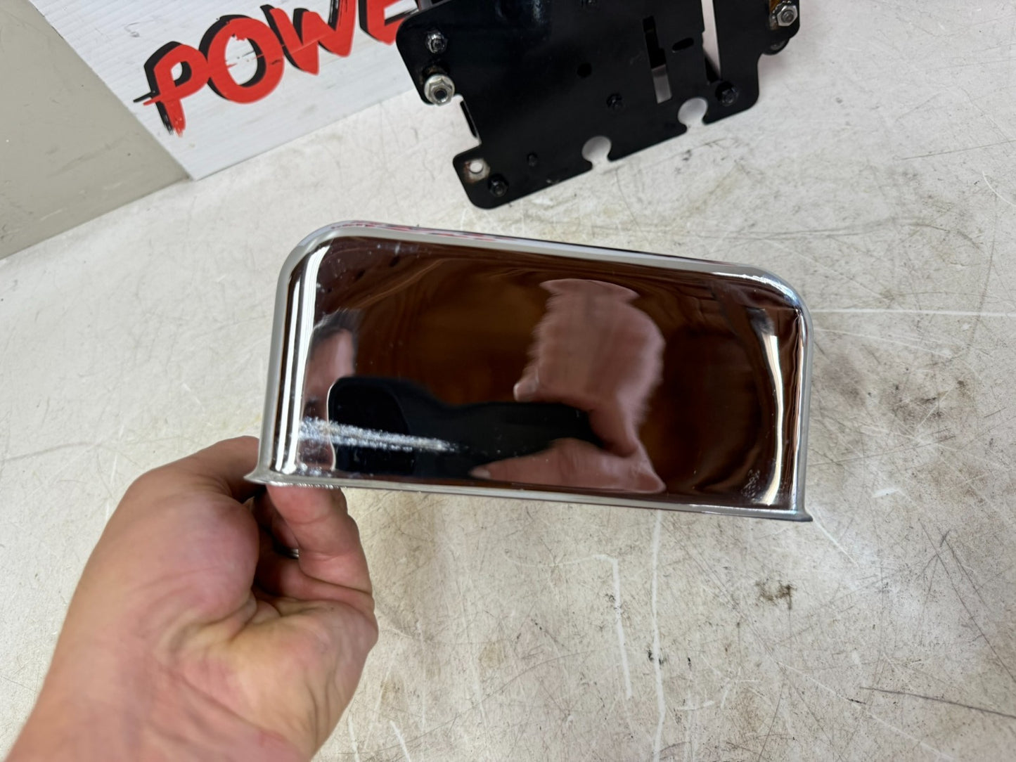 2003 HARLEY DYNA WIDE GLIDE Electrical Box Carrier & Chrome Cover