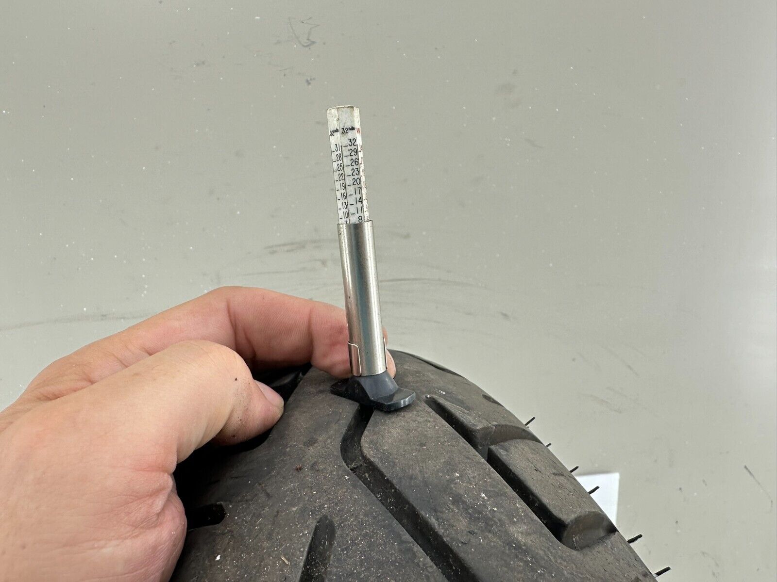 2004 Honda Goldwing GL1800 18" Front Wheel Rim Tire + Brake Rotors