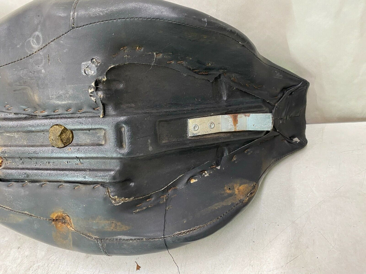 2002 HARLEY DAVIDSON FLH Electra Glide OEM HD Seat Saddle 2 UP Driver Passenger