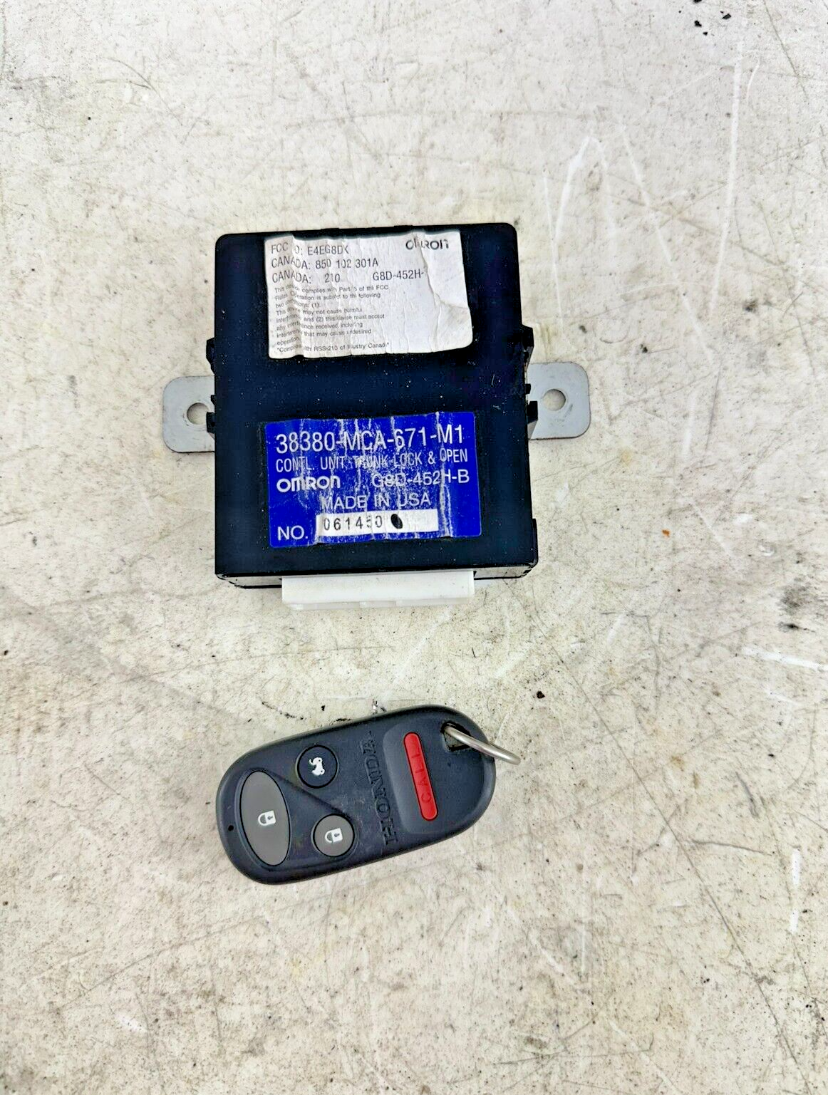 2004 Honda Goldwing GL1800 Trunk Lock Opener Box Module W/Fob