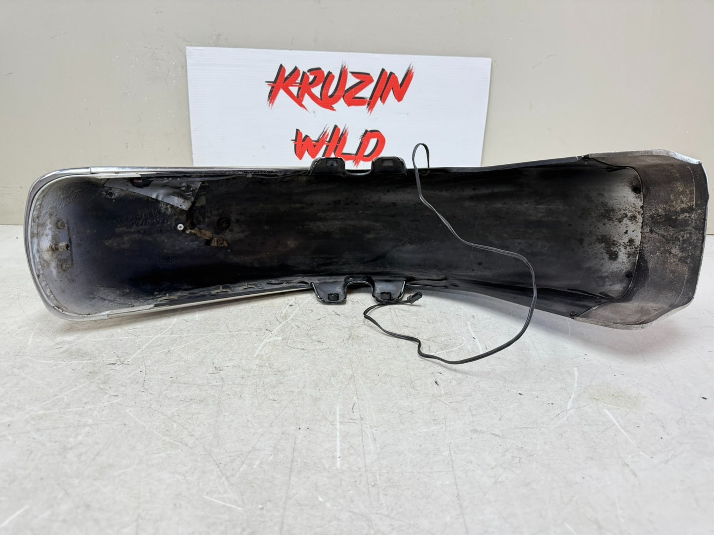 2003 HARLEY ELECTRA GLIDE Front Fender + Emblem 100th Anniversary 