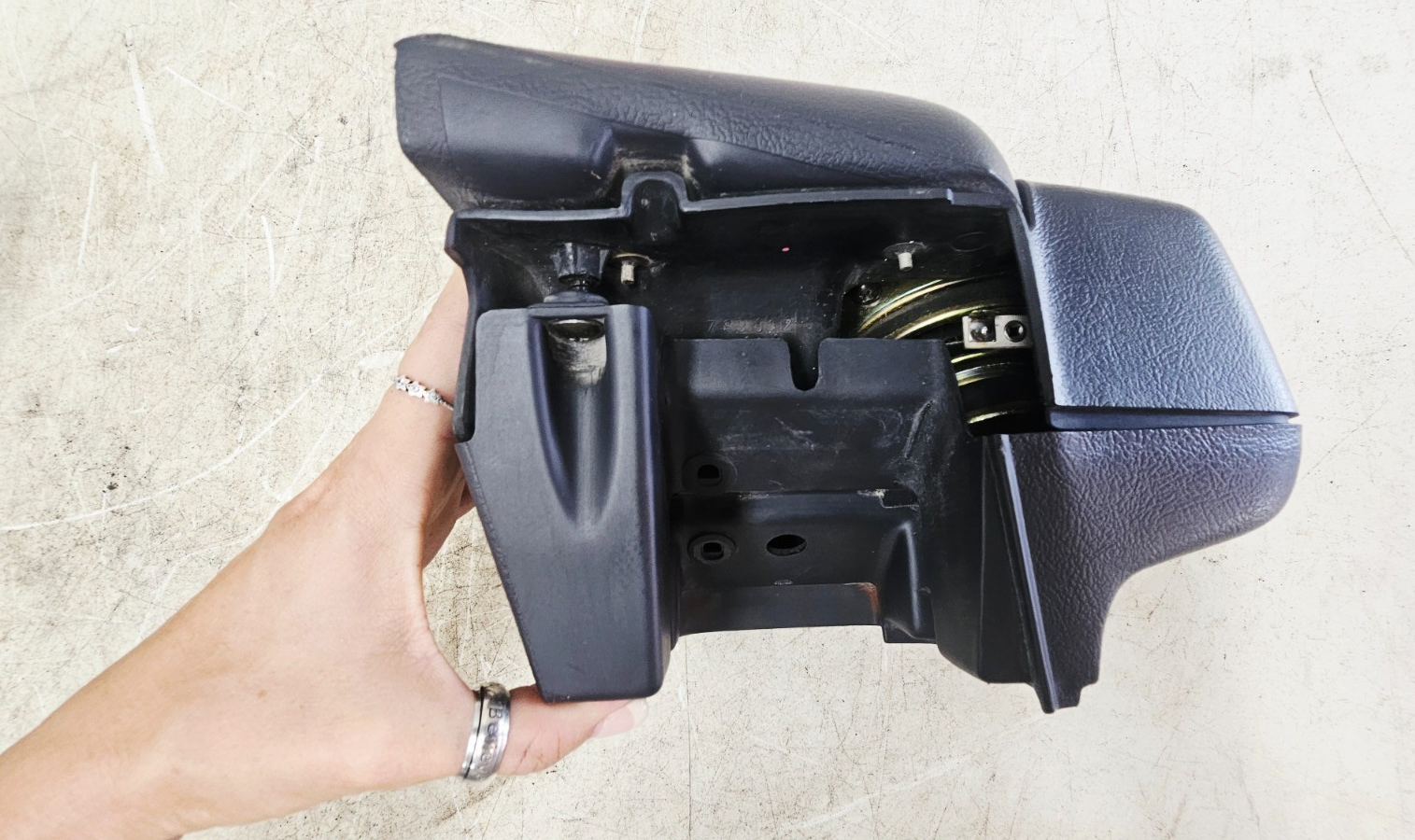 1995 HONDA GOLDWING GL1500 Right Left Armrest Stereo Audio Speakers Housing