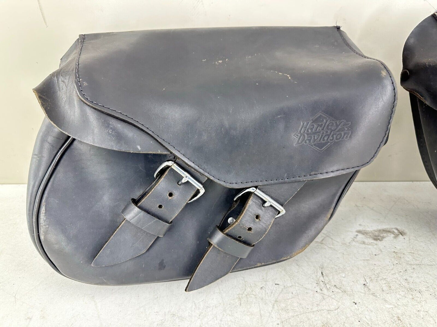 2001 HARLEY DAVIDSON SOFTAIL Leather OEM HD Saddlebags