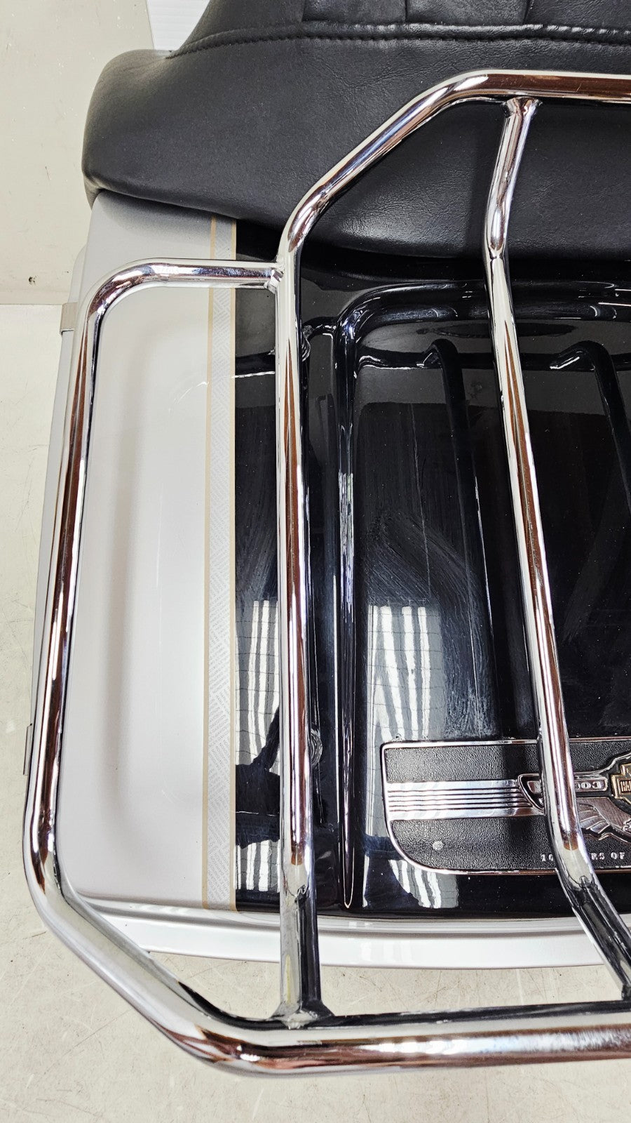 2003 HARLEY ELECTRA GLIDE Trunk Tour Pack Top Box Silver Black 100 Anniversary