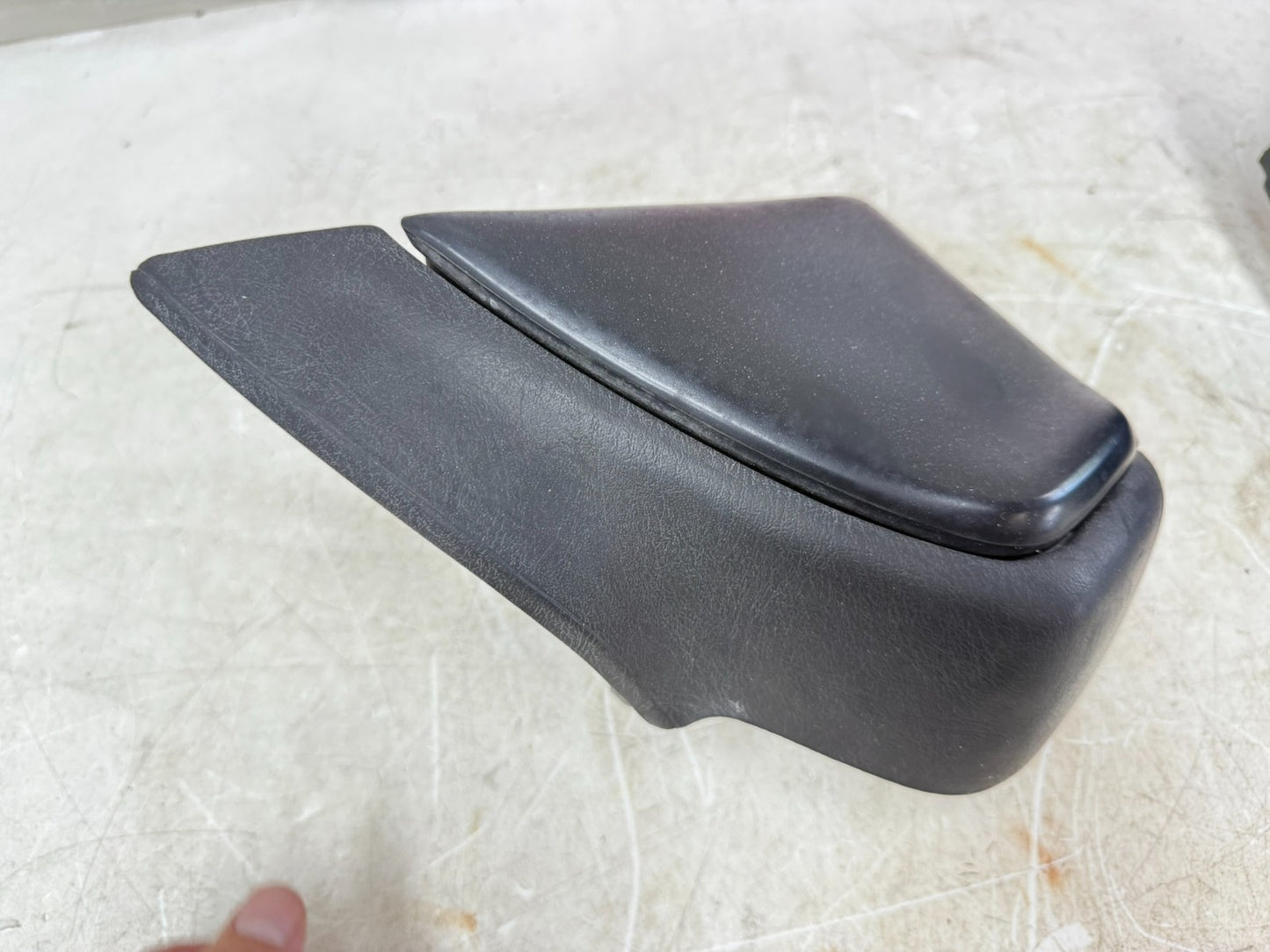 2002 Honda Goldwing GL1800 Rear Left/Right Combination Armrests & Speakers