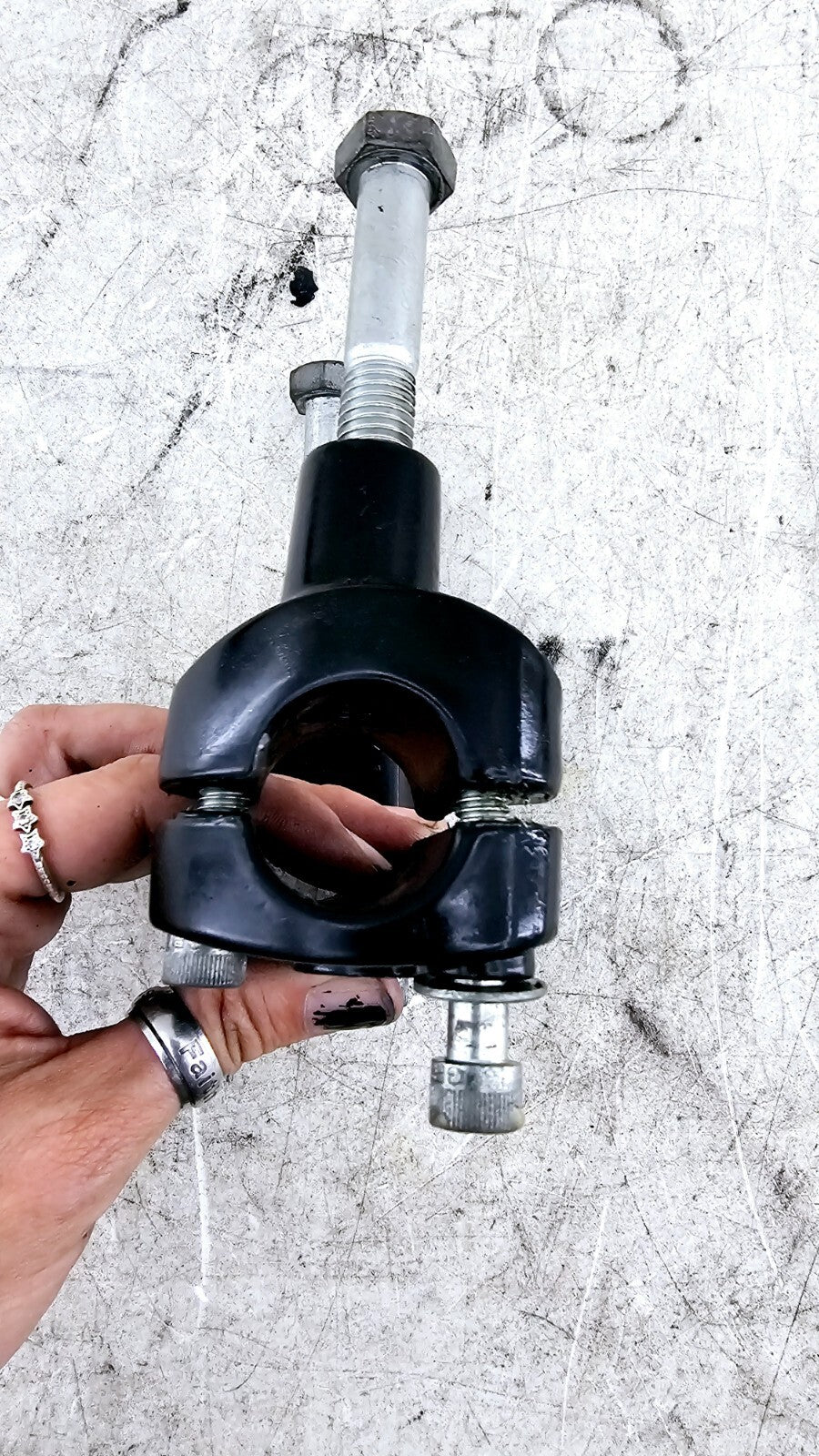 2000 Harley Davidson Sportster Handlebar Bar Clamp + Riser