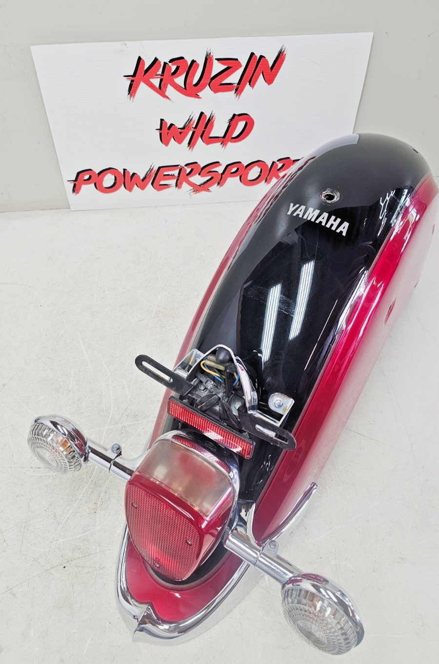 1999-2013 Yamaha Royal Star Venture Rear Wheel Fender Brake Light Turnsignal Bar