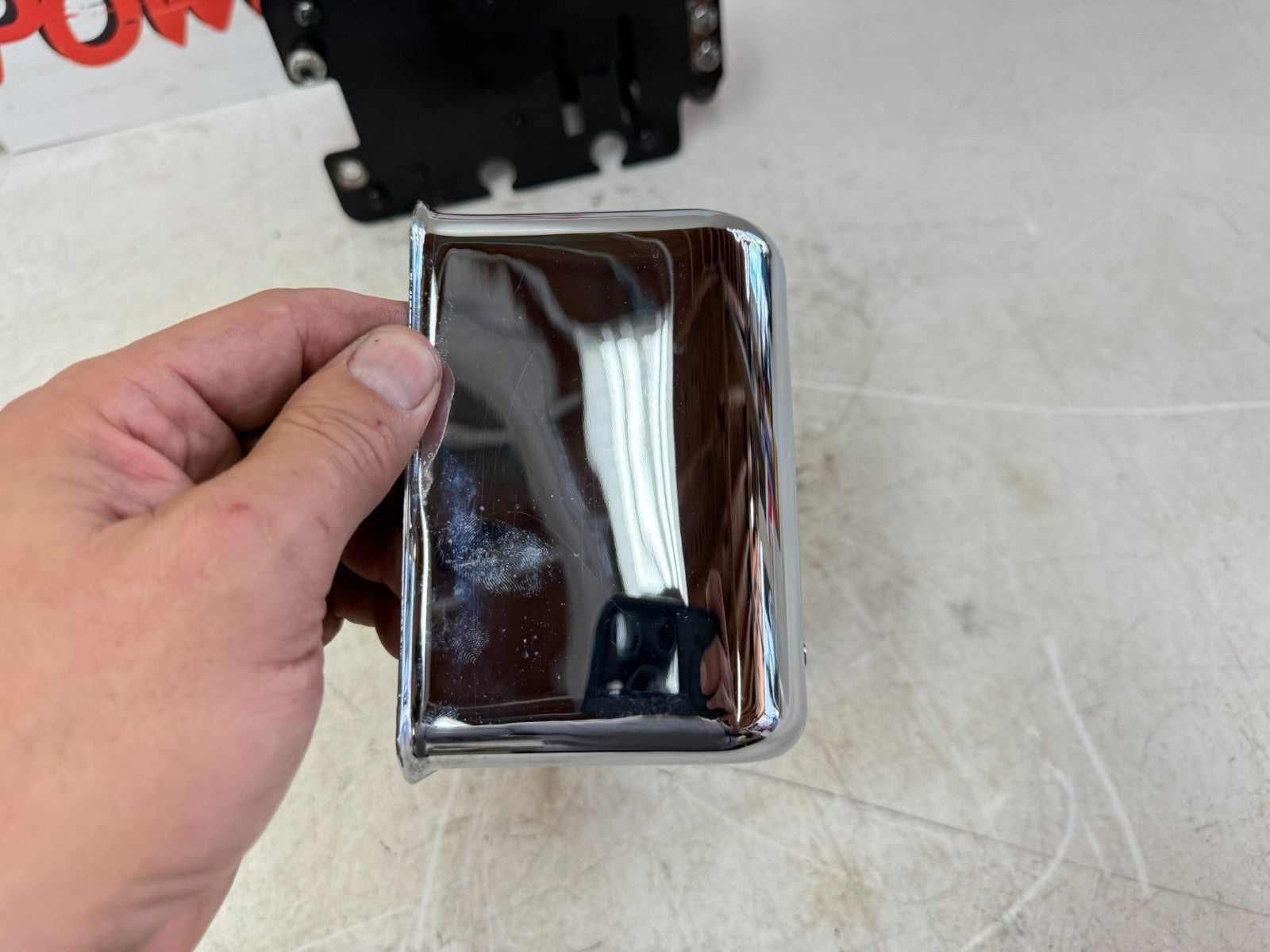 2003 HARLEY DYNA WIDE GLIDE Electrical Box Carrier & Chrome Cover