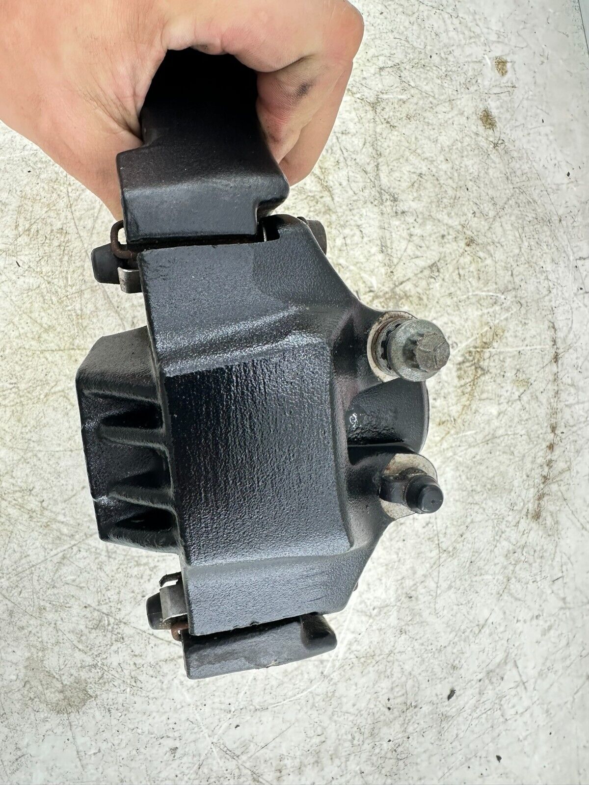 1997 HARLEY DYNA Rear Brake Caliper + Mounting Bracket