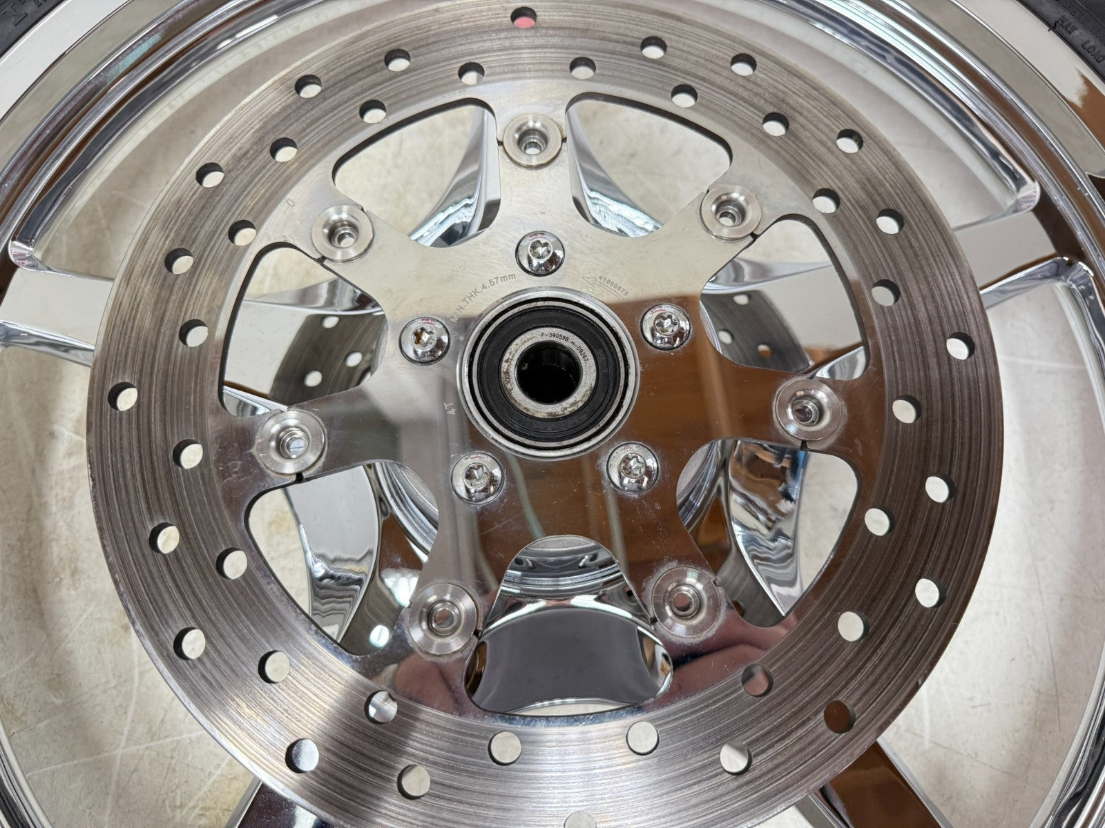 2003 HARLEY DYNA WIDE GLIDE 21" Thunder Star Front Wheel Full Chrome Rim NICE